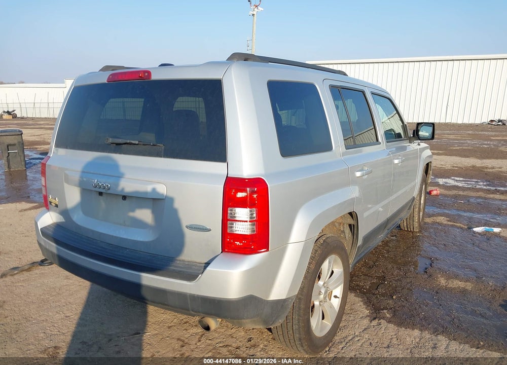 2013 JEEP PATRIOT LATITUDE VIN: 1C4NJRFB8DD209470