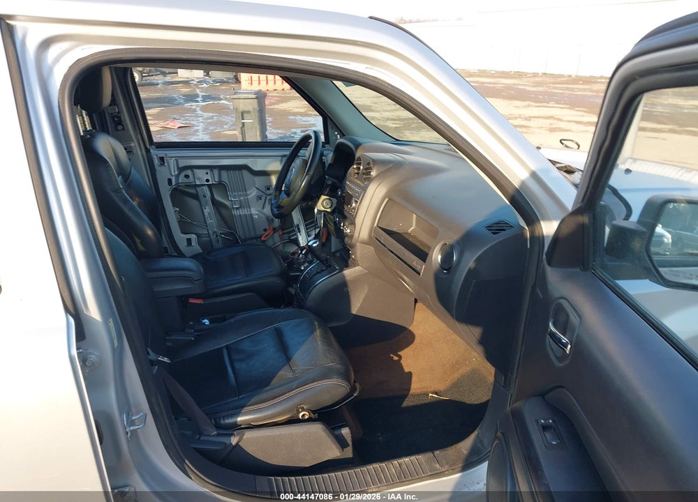 2013 JEEP PATRIOT LATITUDE VIN: 1C4NJRFB8DD209470