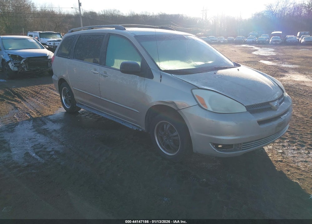 2004 TOYOTA SIENNA LE VIN: 5TDZA23C64S070854
