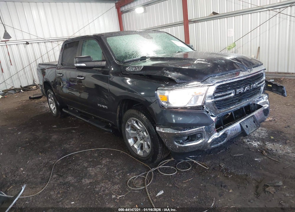 2019 RAM 1500 BIG HORN/LONE STAR  4X2 5'7 BOX VIN: 1C6RREFT1KN684680