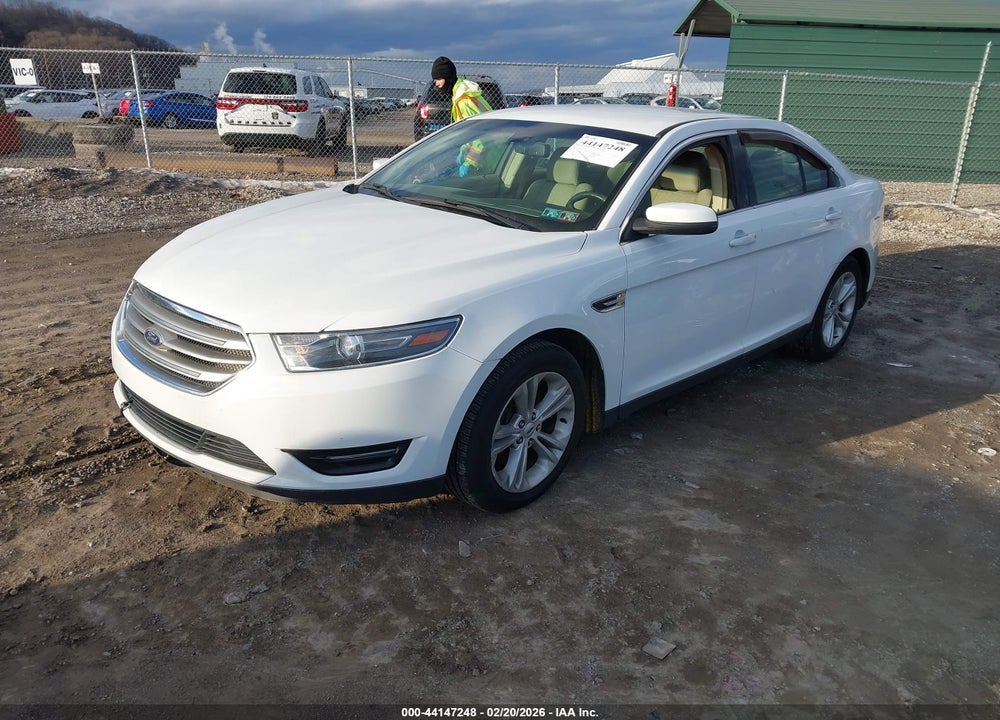 2016 FORD TAURUS SEL VIN: 1FAHP2E85GG135989