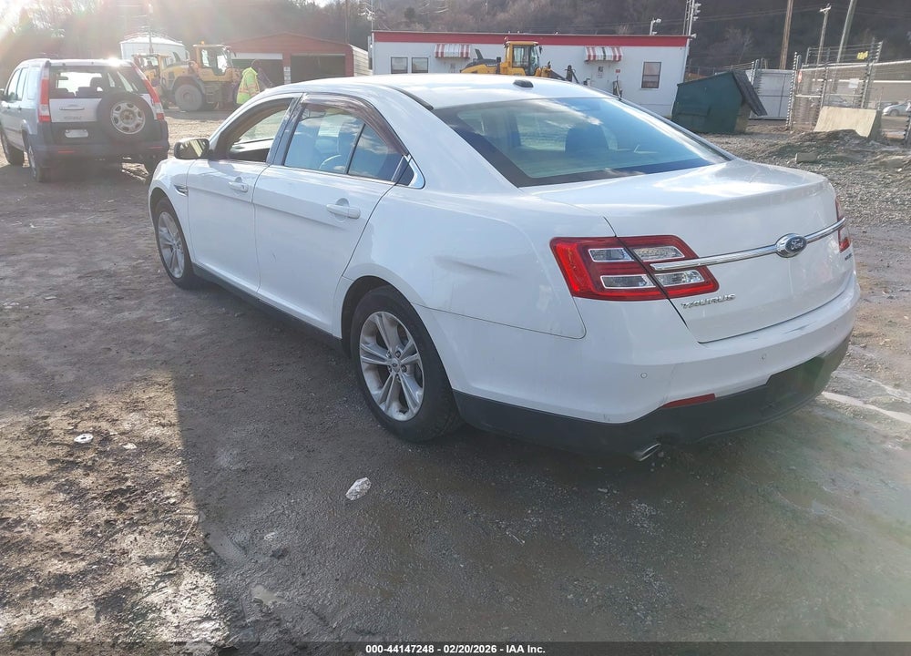 2016 FORD TAURUS SEL VIN: 1FAHP2E85GG135989