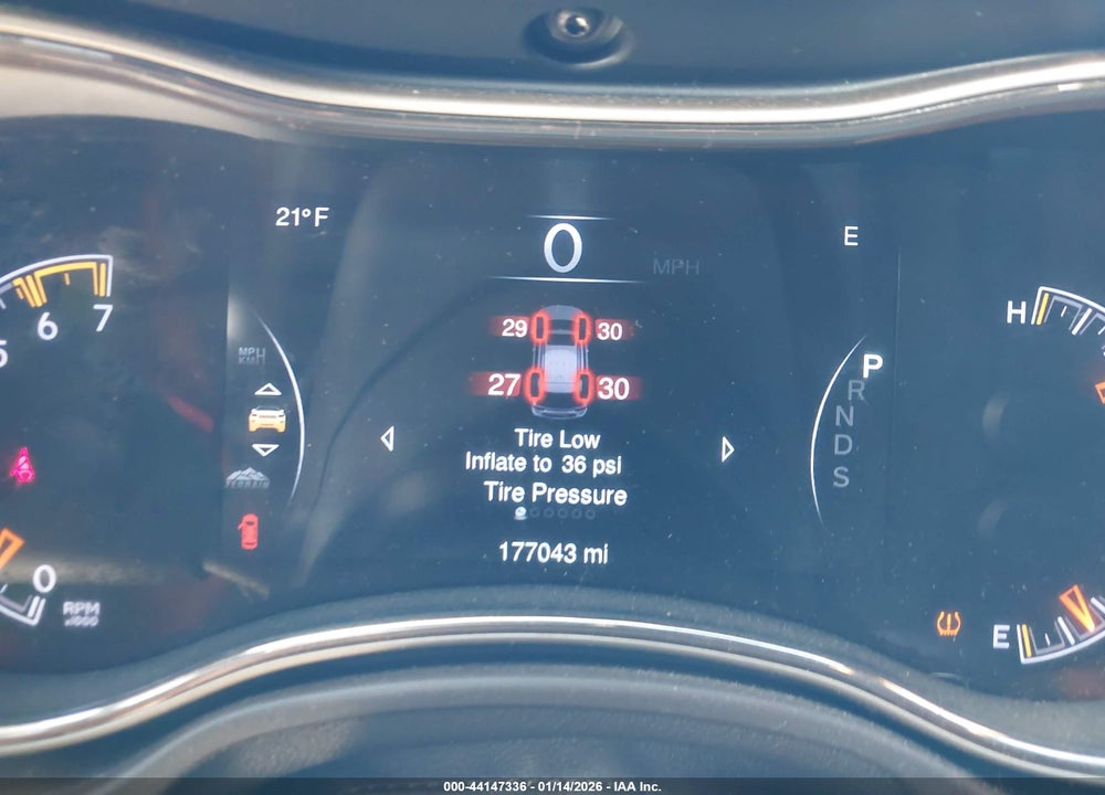 2015 JEEP GRAND CHEROKEE SUMMIT VIN: 1C4RJFJT4FC950532