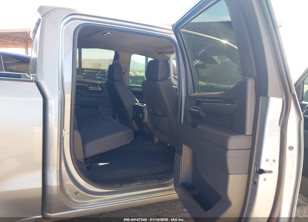 2023 CHEVROLET SILVERADO 1500 4WD  SHORT BED RST VIN: 3GCUDEE86PG140982