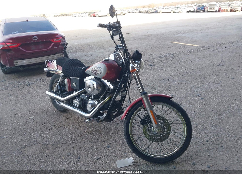 2004 HARLEY-DAVIDSON FXDWGI VIN: 1HD1GPW104K311445
