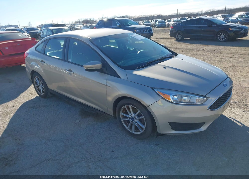 2017 FORD FOCUS SE VIN: 1FADP3F25HL327744