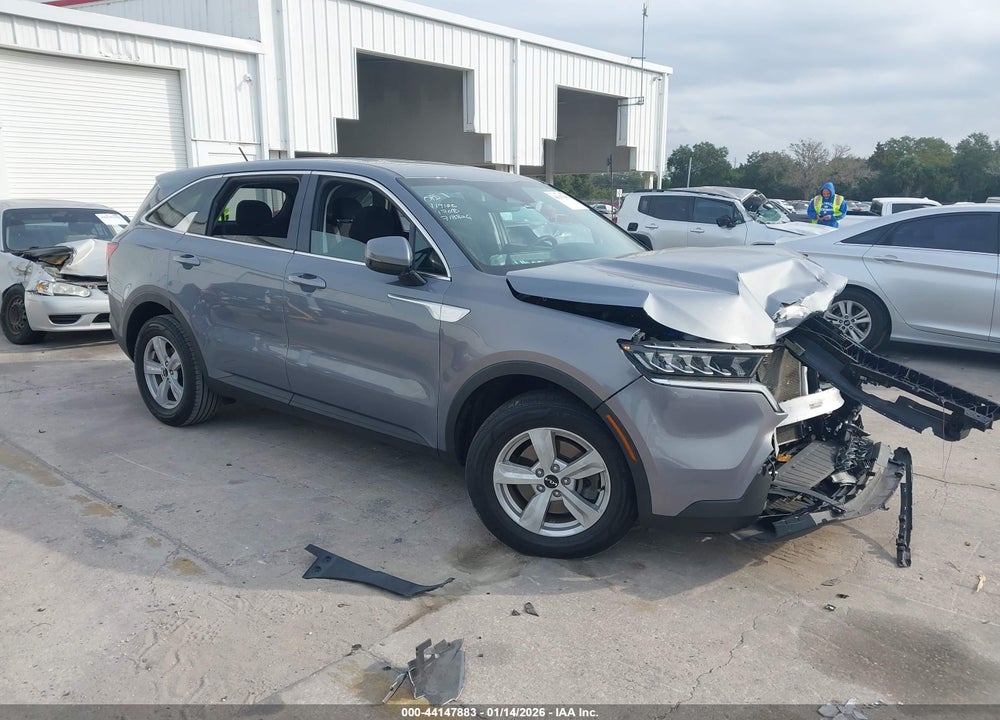 2022 KIA SORENTO LX VIN: 5XYRG4LC1NG100397