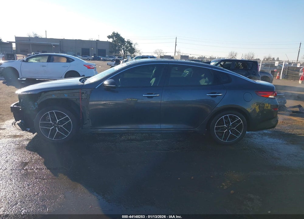2020 KIA OPTIMA LX/S/SE VIN: 5XXGT4L37LG448984
