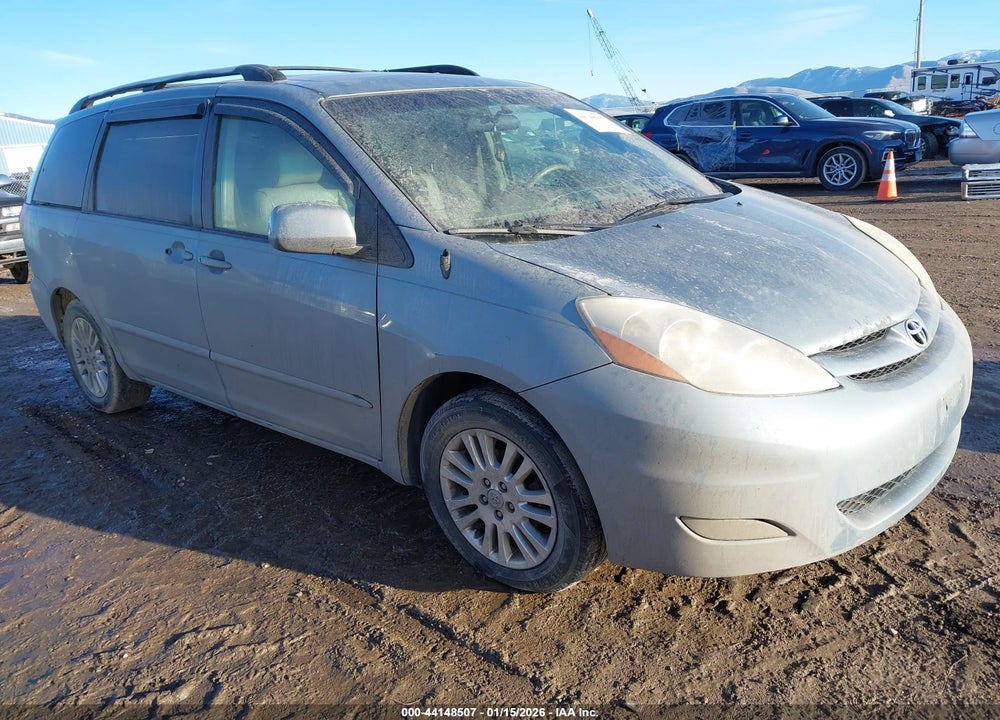 2008 TOYOTA SIENNA XLE VIN: 5TDZK22C58S197616
