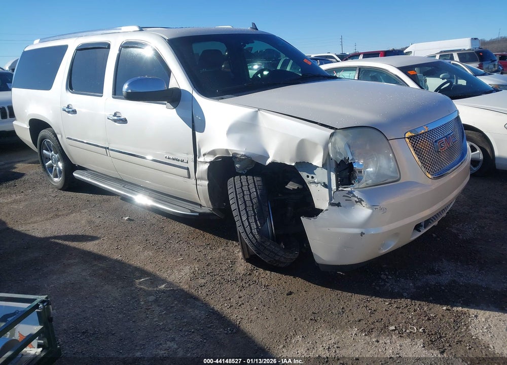 2012 GMC YUKON XL 1500 DENALI VIN: 1GKS2MEF4CR189571