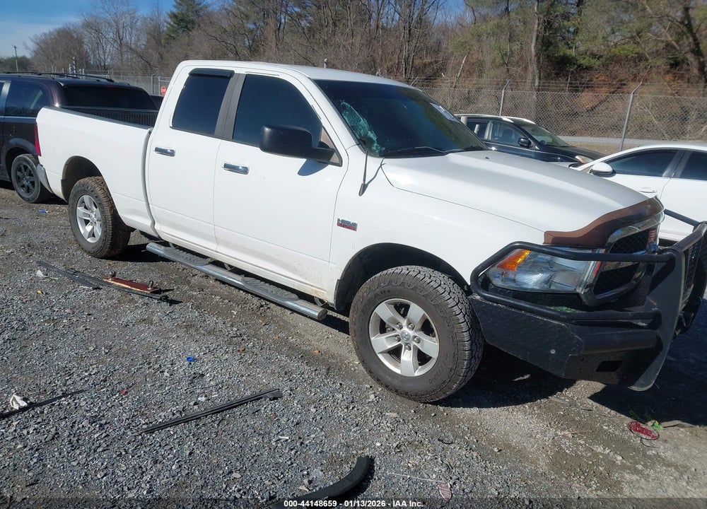 2017 RAM 1500 SLT  4X4 6'4 BOX VIN: 1C6RR7GT6HS544886