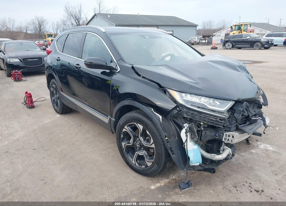2018 HONDA CR-V TOURING VIN: 7FARW2H9XJE067233