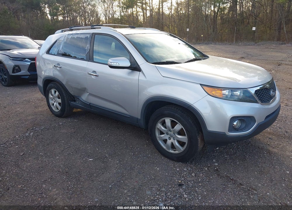 2012 KIA SORENTO LX VIN: 5XYKT3A65CG280422