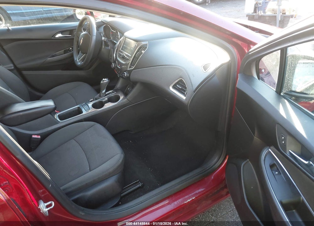 2018 CHEVROLET CRUZE LT AUTO VIN: 1G1BE5SMXJ7175039