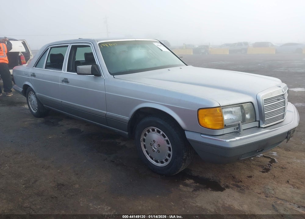 1986 MERCEDES-BENZ 560 SEL VIN: WDBCA39D2GA265703