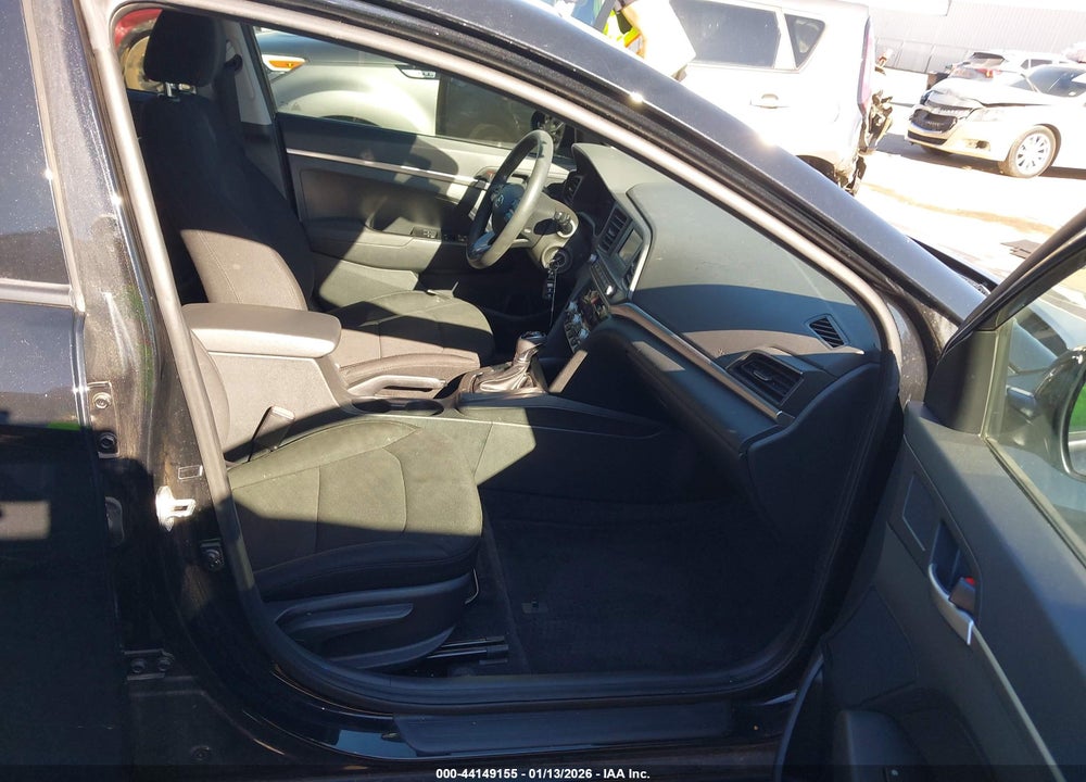 2020 HYUNDAI ELANTRA SE VIN: 5NPD74LF3LH503288