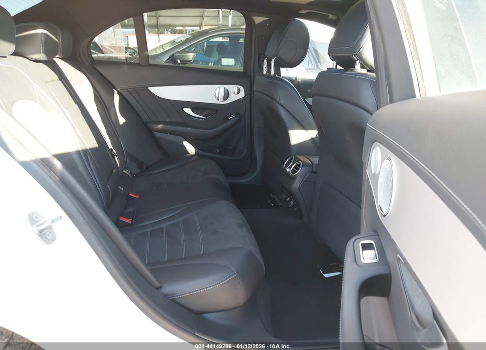 2021 MERCEDES-BENZ C 300 SEDAN VIN: W1KWF8DB2MR639037