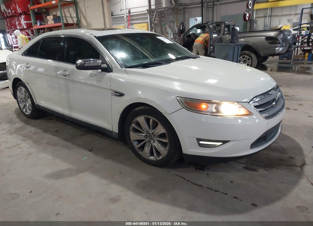2010 FORD TAURUS LIMITED VIN: 1FAHP2FW5AG161612