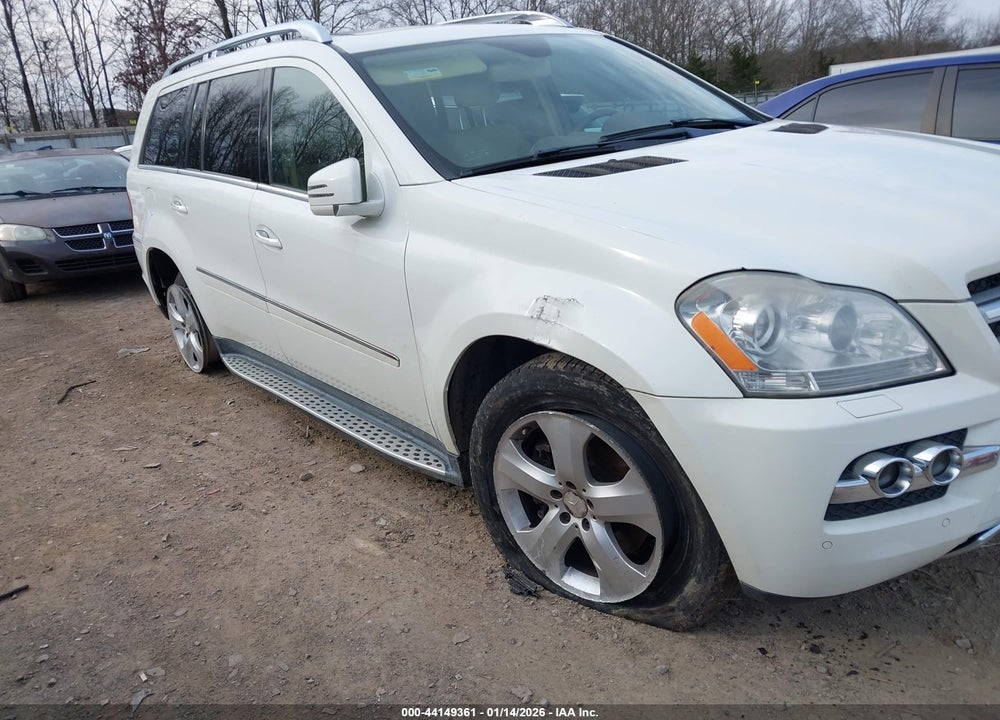 2011 MERCEDES-BENZ GL 450 4MATIC VIN: 4JGBF7BEXBA715398