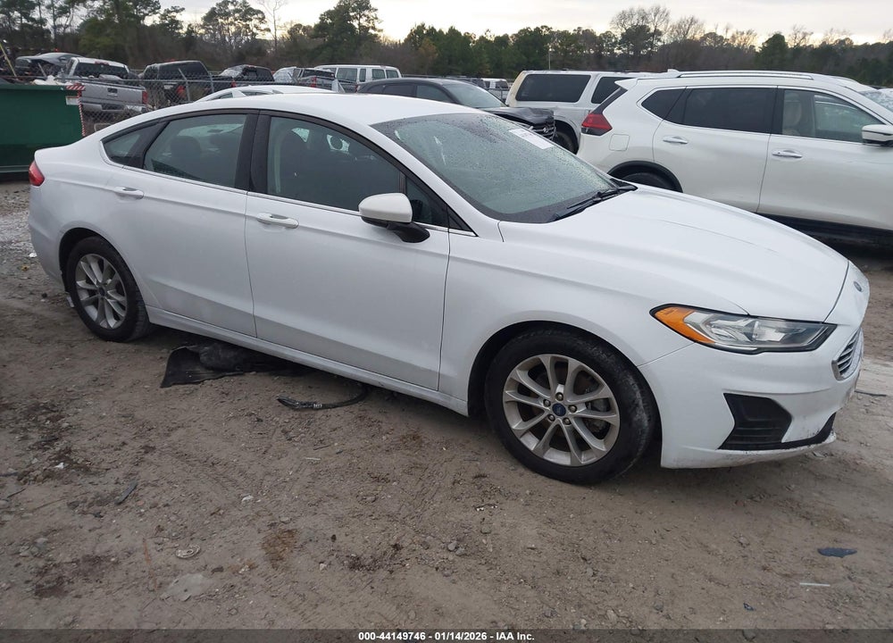 2019 FORD FUSION SE VIN: 3FA6P0H76KR209808