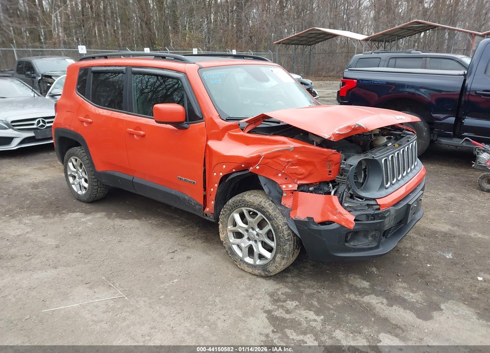 2015 JEEP RENEGADE LATITUDE VIN: ZACCJBBTXFPC40124
