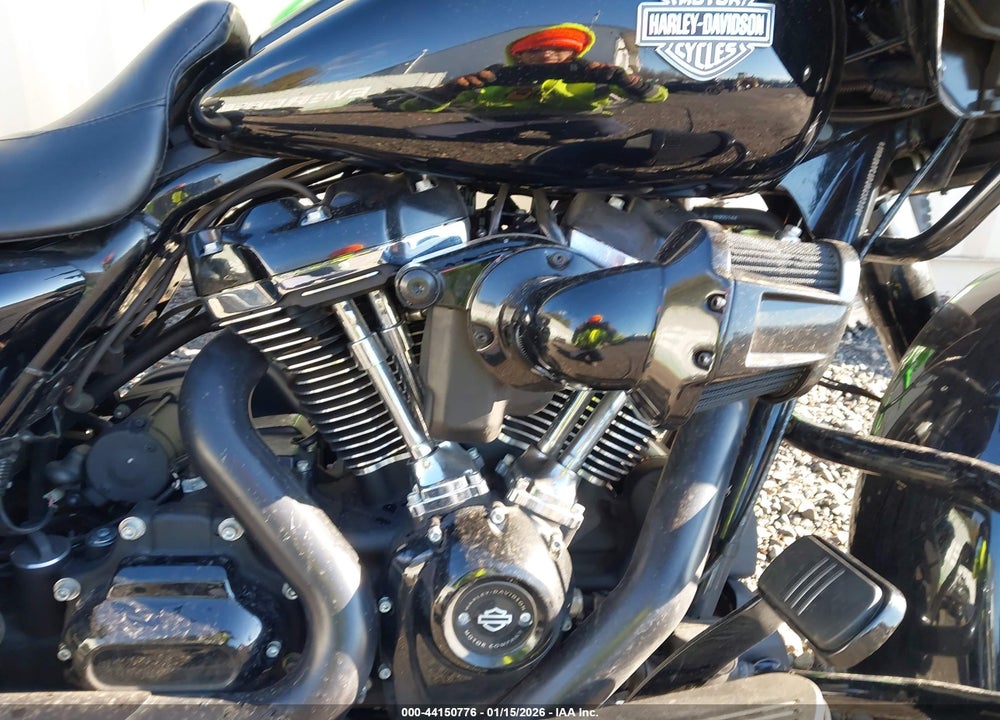 2018 HARLEY-DAVIDSON FLTRXS ROAD GLIDE SPECIAL VIN: 1HD1KTC17JB632311