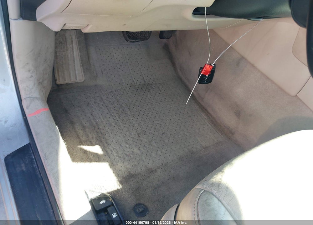 2014 TOYOTA CAMRY XLE V6 VIN: 4T1BK1FK7EU539230