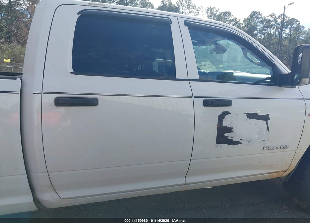 2022 RAM 2500 TRADESMAN  4X4 6'4 BOX VIN: 3C6UR5CL3NG115437