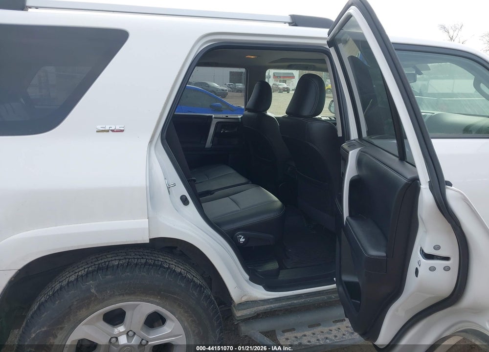 2019 TOYOTA 4RUNNER SR5 PREMIUM VIN: JTEBU5JR6K5654946