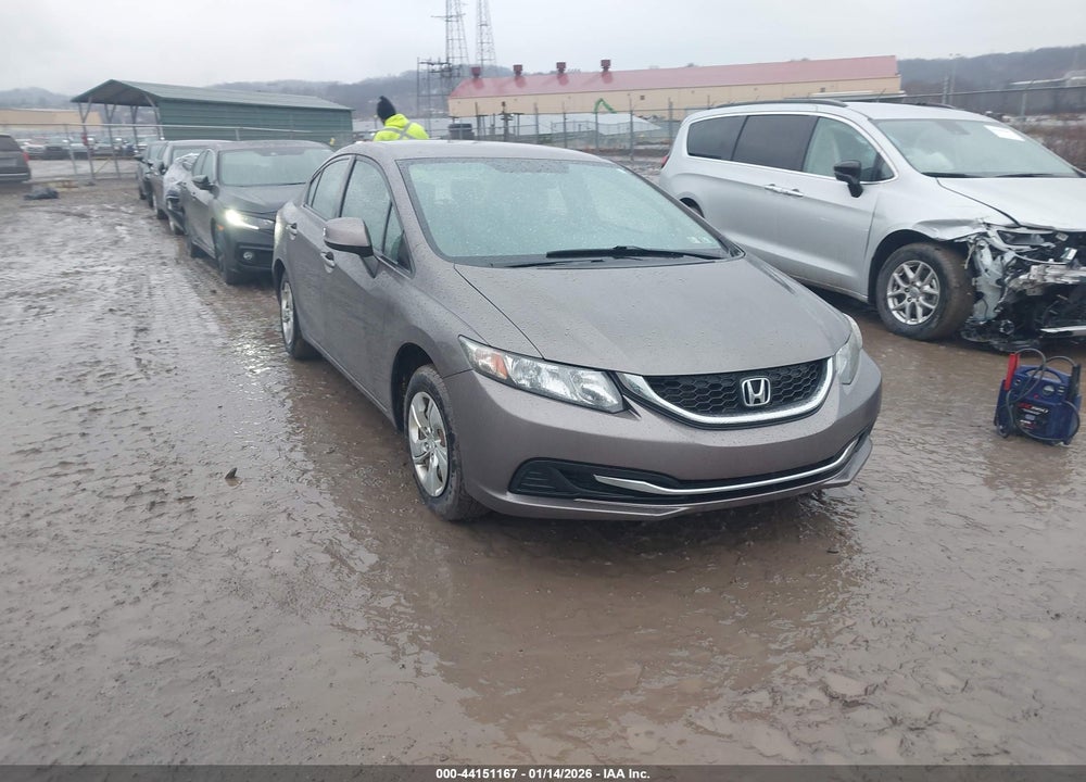 2013 HONDA CIVIC LX VIN: 2HGFB2F5XDH590469