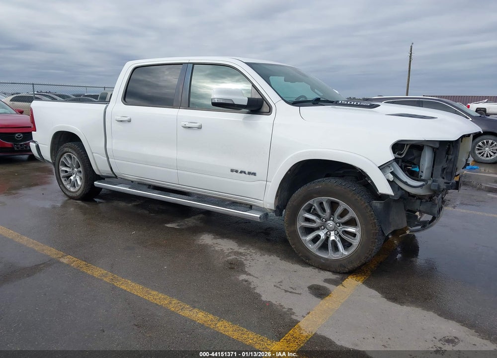2020 RAM 1500 LAIE  4X2 5'7 BOX VIN: 1C6RREJT6LN210183