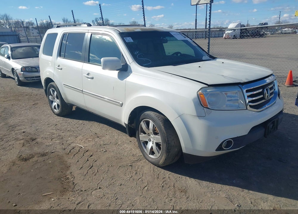 2015 HONDA PILOT TOURING VIN: 5FNYF4H94FB036943