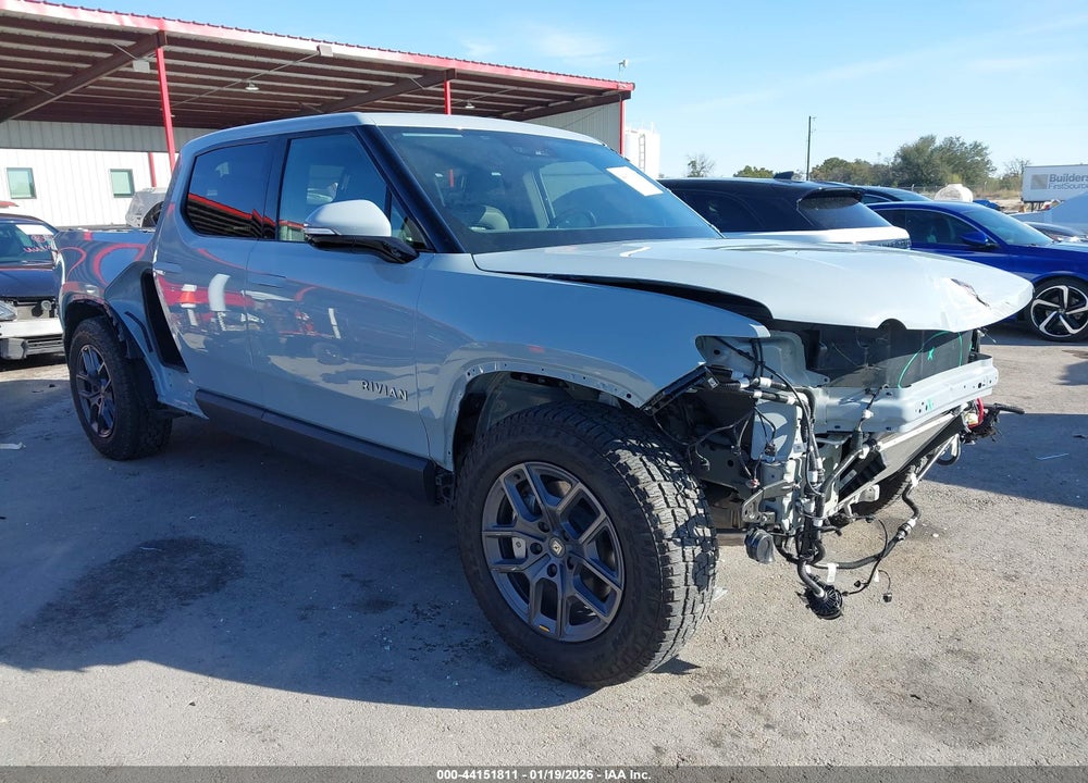 2025 RIVIAN R1T ADVENTURE DUAL MOTOR LARGE PACK/ADVENTURE DUAL MOTOR MAX PACK VIN: 7FCTGBAA5SN036827