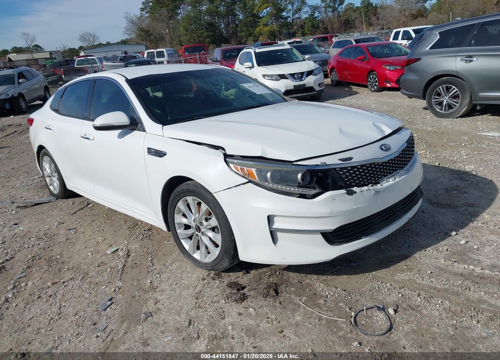 2017 KIA OPTIMA EX VIN: 5XXGU4L35HG157341