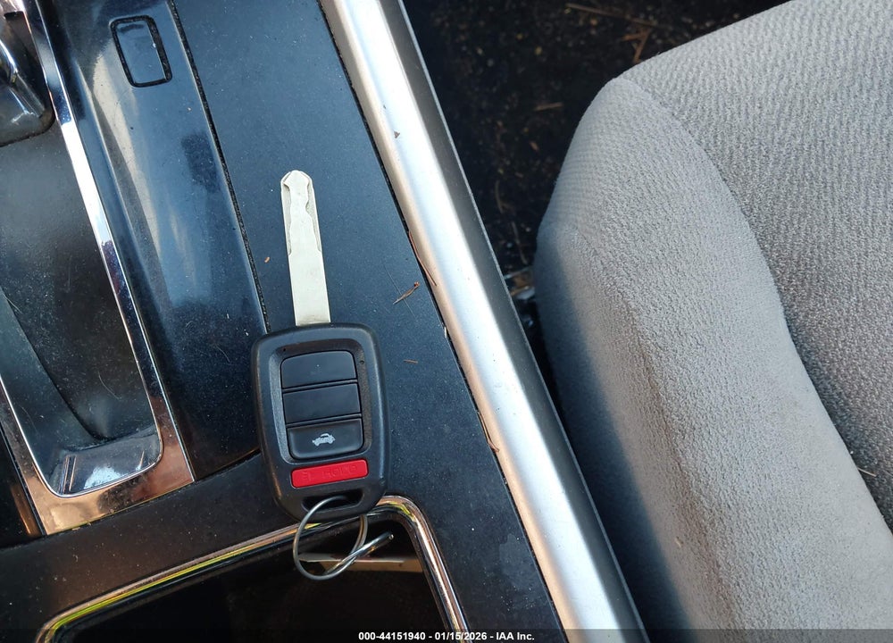 2013 HONDA ACCORD LX VIN: 1HGCR2F37DA258159