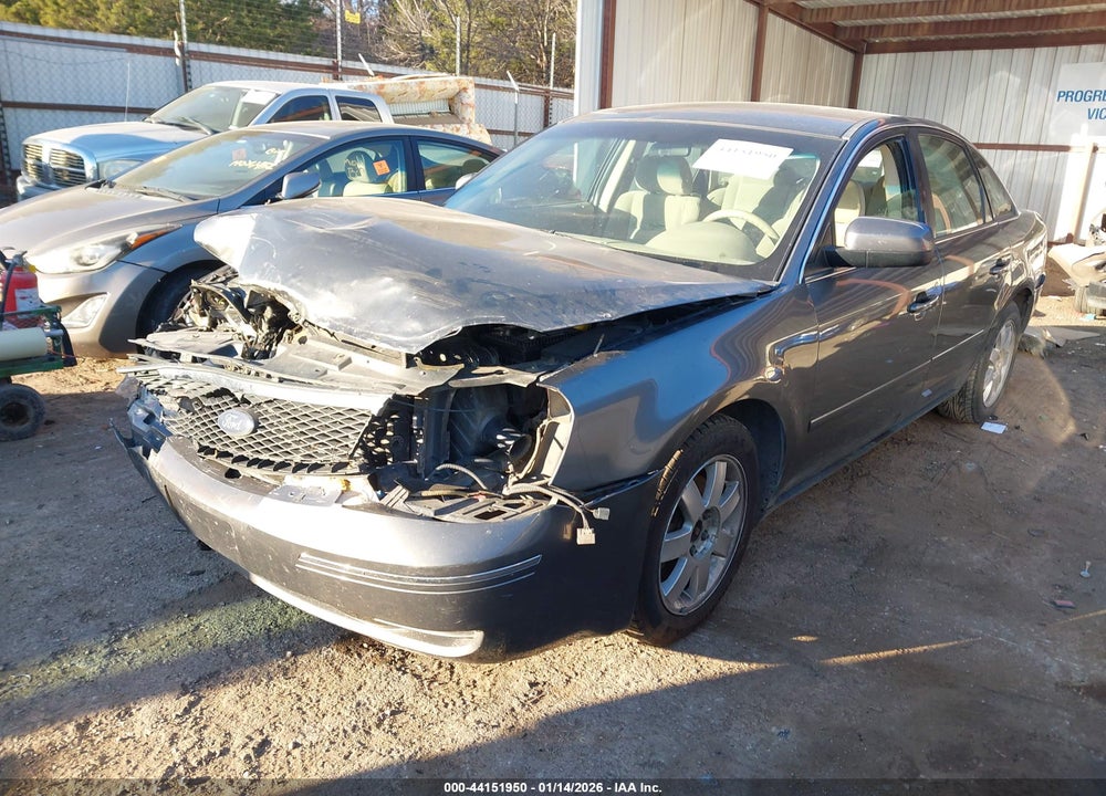 2006 FORD FIVE HUNDRED SE VIN: 1FAFP23116G117100