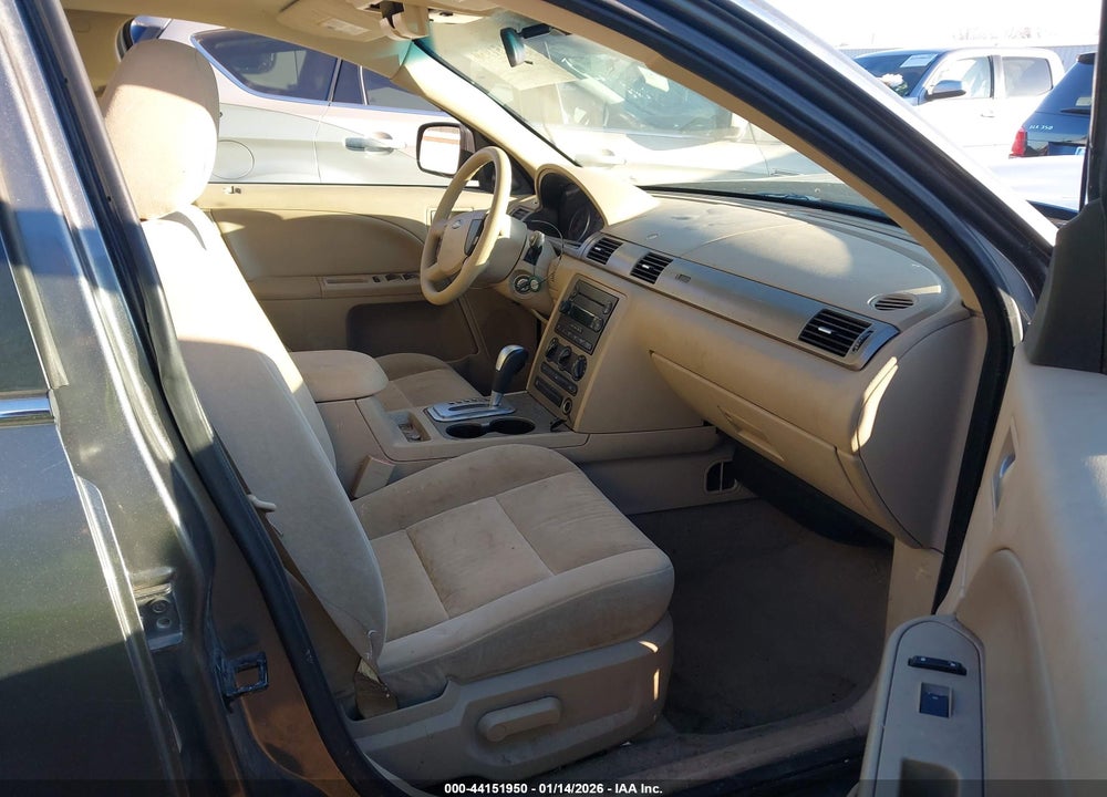 2006 FORD FIVE HUNDRED SE VIN: 1FAFP23116G117100