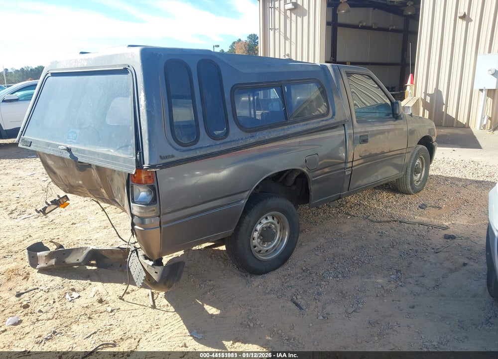 1995 ISUZU CONVENTIONAL SHORT BED VIN: JAACL11L3S7212539