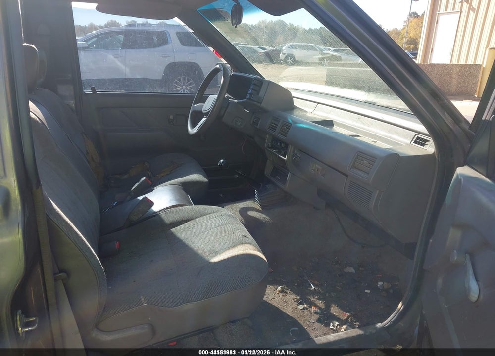 1995 ISUZU CONVENTIONAL SHORT BED VIN: JAACL11L3S7212539