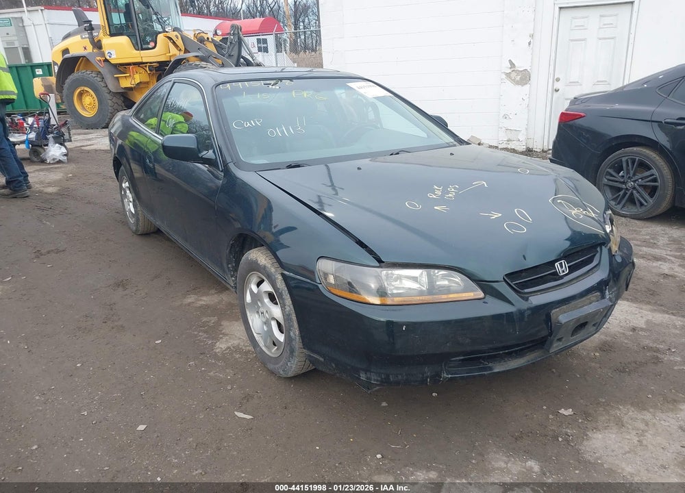 2000 HONDA ACCORD 2.3 EX VIN: 1HGCG3178YA002074