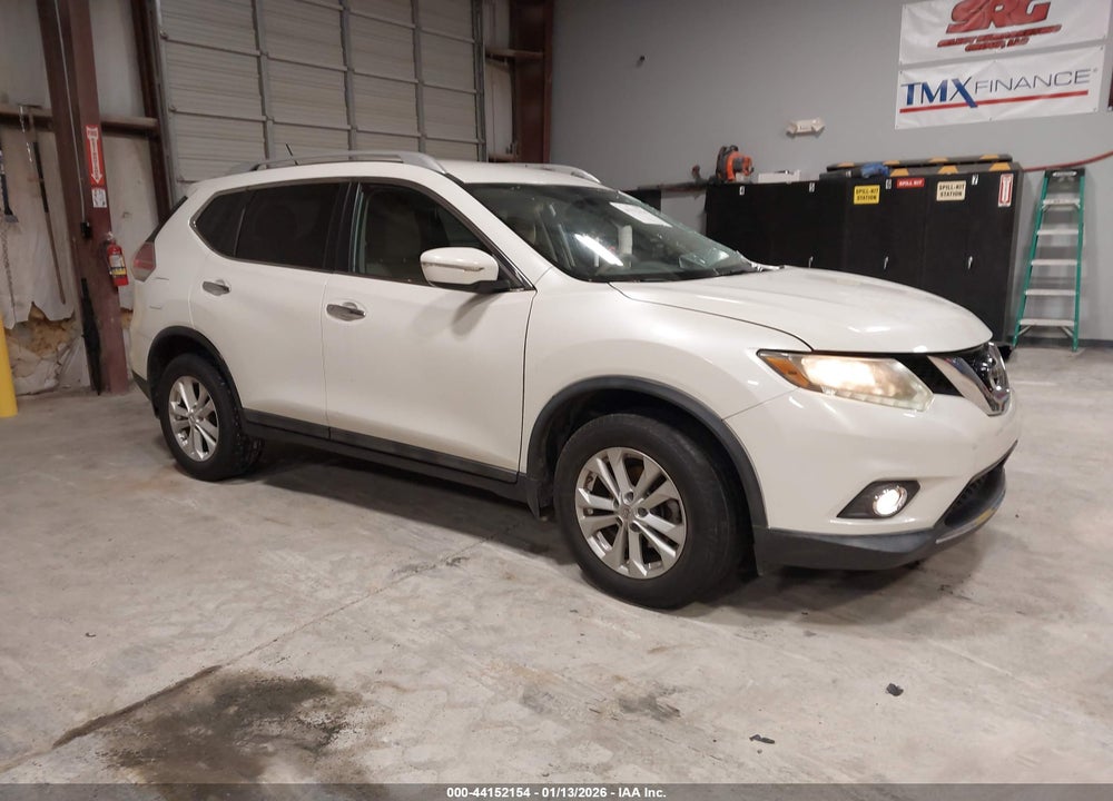 2015 NISSAN ROGUE SV VIN: 5N1AT2MT1FC822000