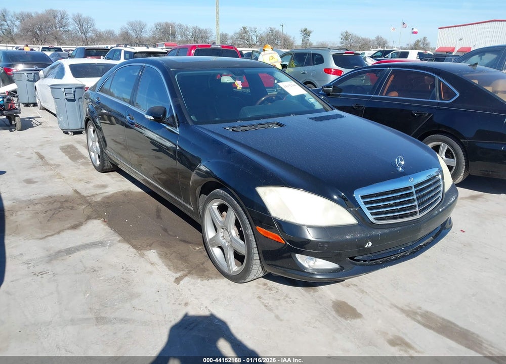 2007 MERCEDES-BENZ S 550 VIN: WDDNG71X47A075719