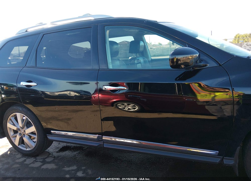 2013 NISSAN PATHFINDER PLATINUM VIN: 5N1AR2MM2DC678834
