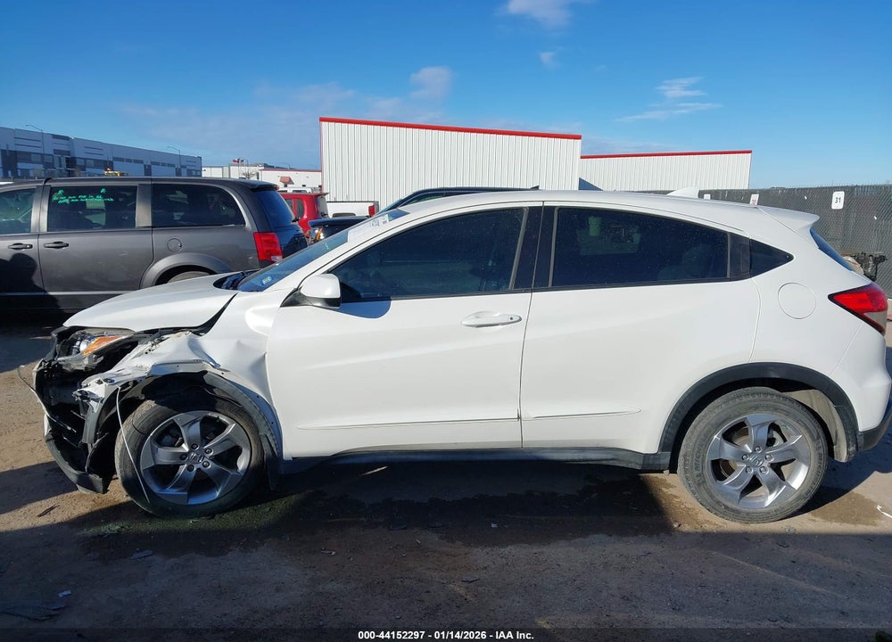 2021 HONDA HR-V 2WD LX VIN: 3CZRU5H30MM701920