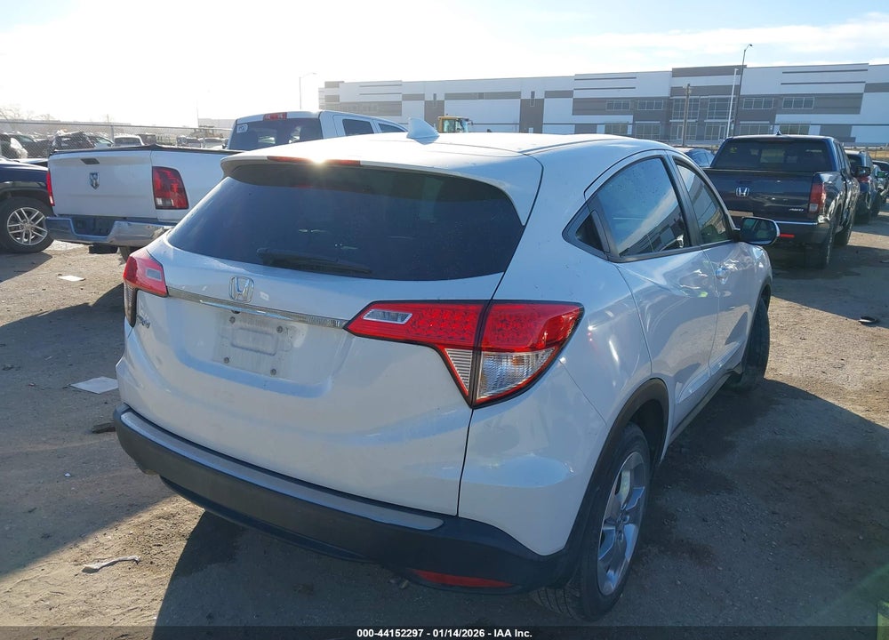 2021 HONDA HR-V 2WD LX VIN: 3CZRU5H30MM701920