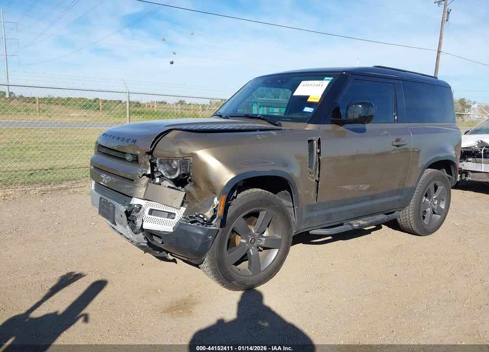 2025 LAND ROVER DEFENDER 90 P300 S VIN: SALEJ6EX3S2385047
