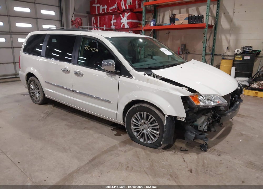 2013 CHRYSLER TOWN & COUNTRY TOURING-L VIN: 2C4RC1CGXDR558284