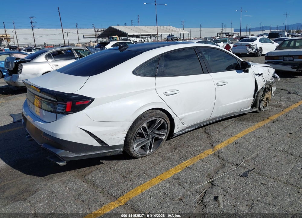 2024 HYUNDAI SONATA N LINE VIN: KMHL54JC9RA410247