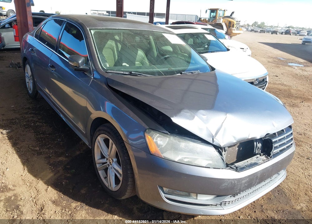2014 VOLKSWAGEN PASSAT 2.0L TDI SEL PREMIUM VIN: 1VWCN7A3XEC004642