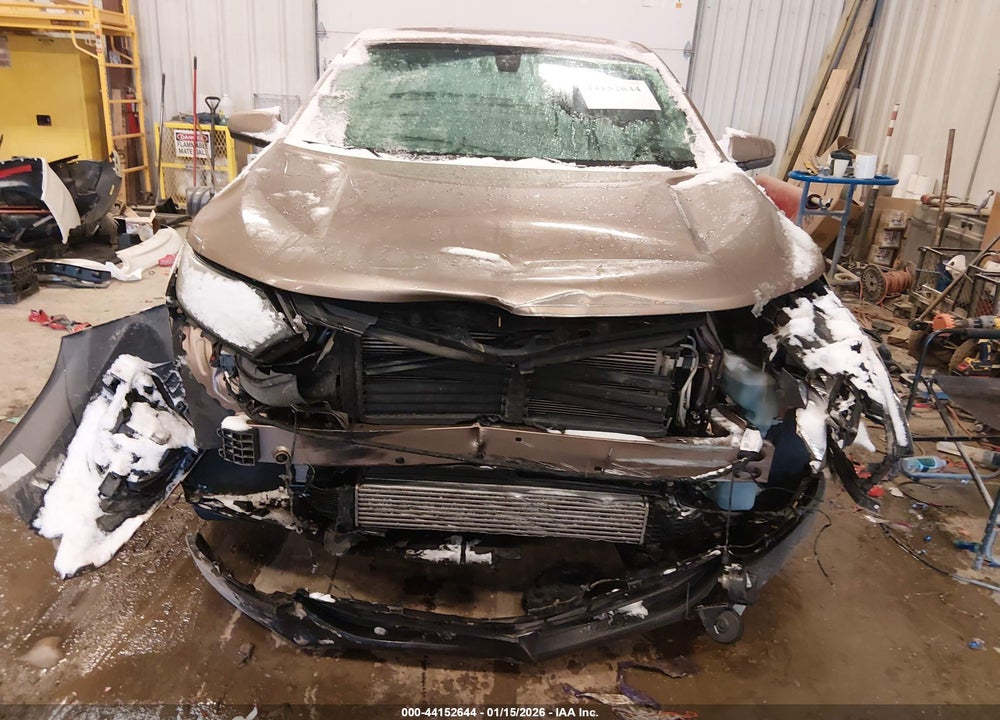 2018 CHEVROLET EQUINOX LT VIN: 2GNAXSEV9J6246657